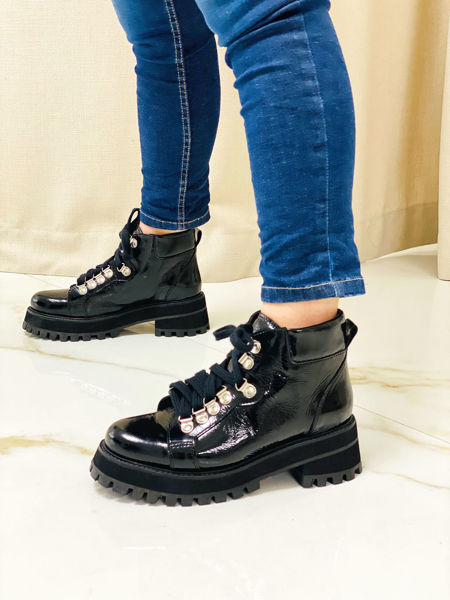 Imagen de Borcego Longbotom Negro Charol