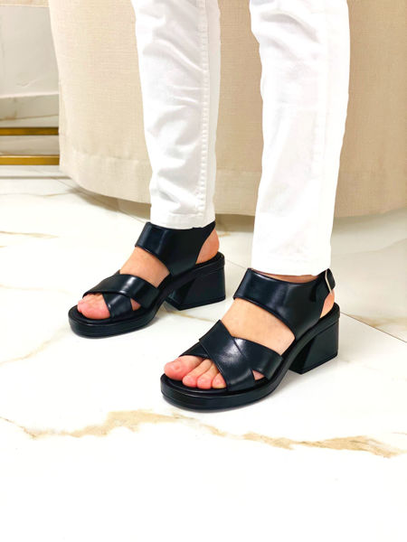Imagen de Sandalia Wiles Negro Milano