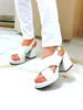 Imagen de Sandalia Pearson Off White Charol