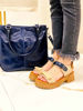 Imagen de Cartera Brit Azul Milano Lagarto