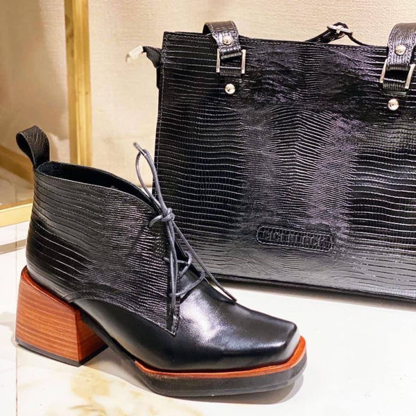 Imagen de Cartera Hertz Negro Lagarto