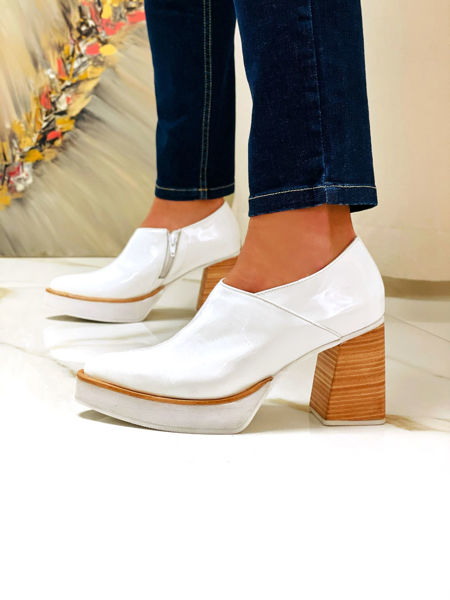 Imagen de Zapato Picasso Blanco Charol Lagarto