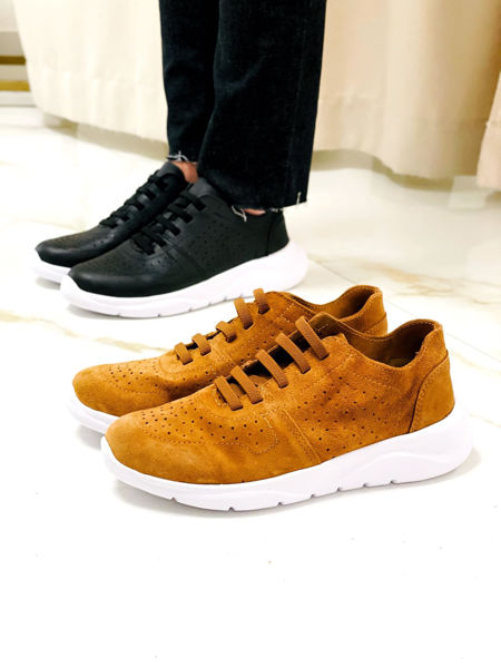 Imagen de Sneaker Shelton Whisky
