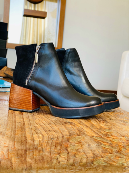 Imagen de Bota Adele Negro Nobuck