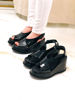 Imagen de Sandalia Pujols Negro Lagarto Charol