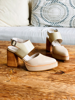 Imagen de Zapato Saona Natural Charol
