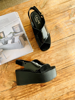 Imagen de Sandalia Scopello Negro Charol Nobuck