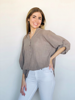 Imagen de Blusa Dion Taupe