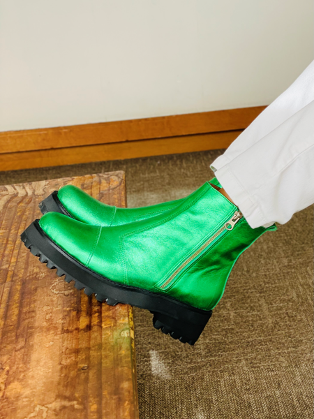 Imagen de Bota Lavinia Verde Metalizado