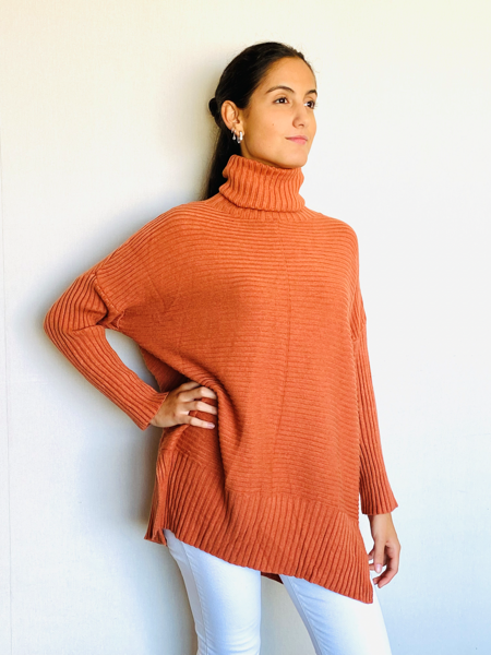 Imagen de Polera Freydis Ocre