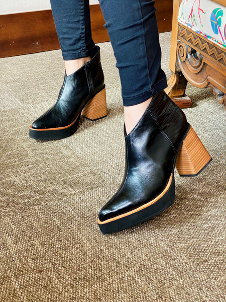 Imagen de Bota Da Vinci Negro Milano Lagarto