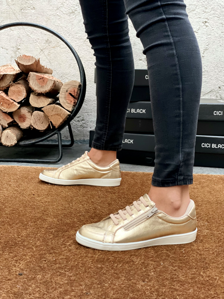 Imagen de Sneaker Varys Oro