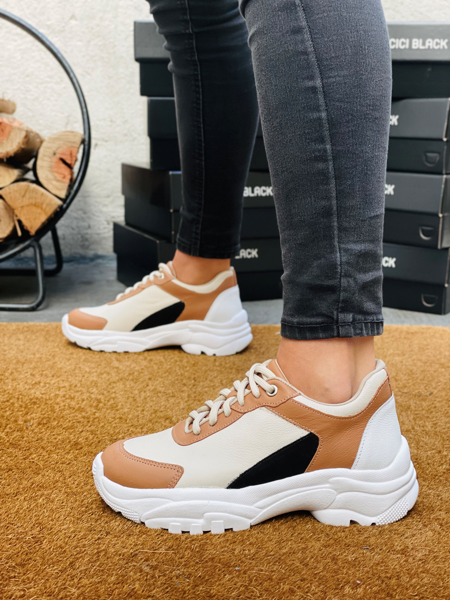 Imagen de Sneaker Tarth Tostado