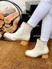 Imagen de Bota Greyjoy Off White