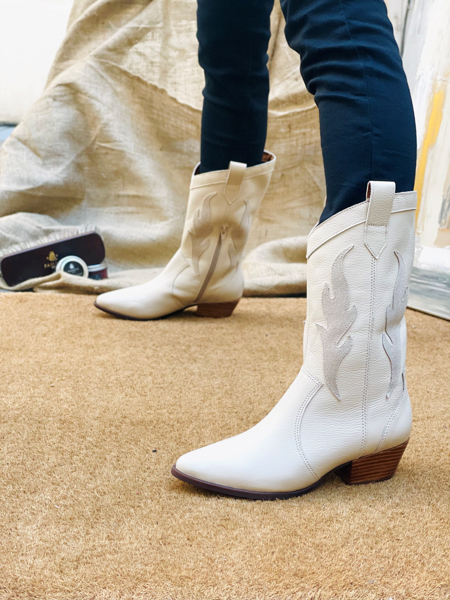 Imagen de Bota Texana Renly Off White