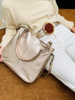 Imagen de Cartera Brit Champagne