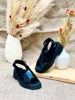 Imagen de Sandalia Pitt Negro Charol Gamuza