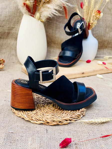 Imagen de Sandalia Salerno Negro Nobuck Milano