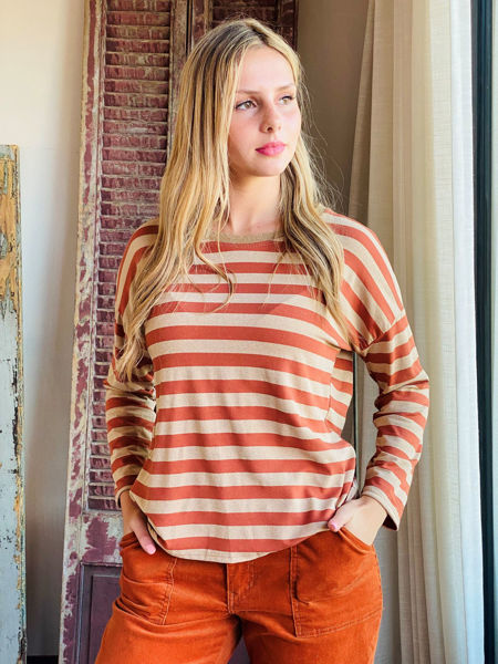 Imagen de Remera Visby Terracota Beige