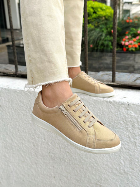 Imagen de Sneaker Varys Oro Nobuck