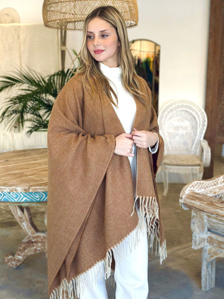 Imagen de Ruana Ruma Camel