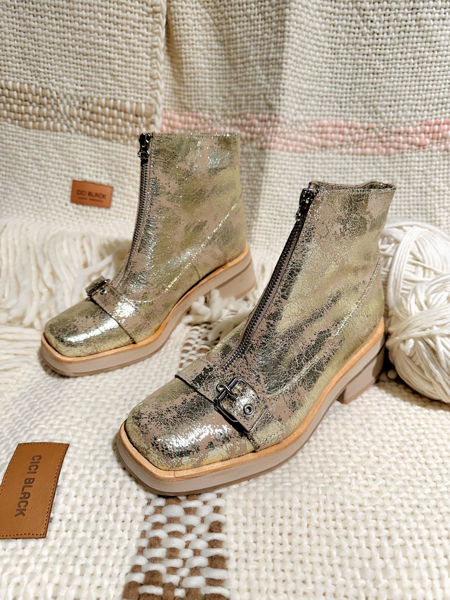 Imagen de Bota Greenwood Oro Craquelado